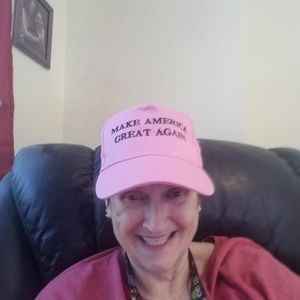 Meet your Posher, Carolynne